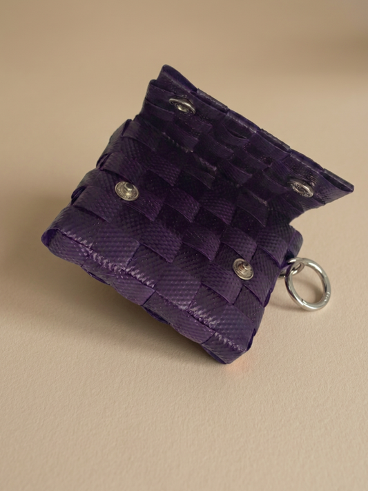 MONEDERO CHARM PÚRPURA